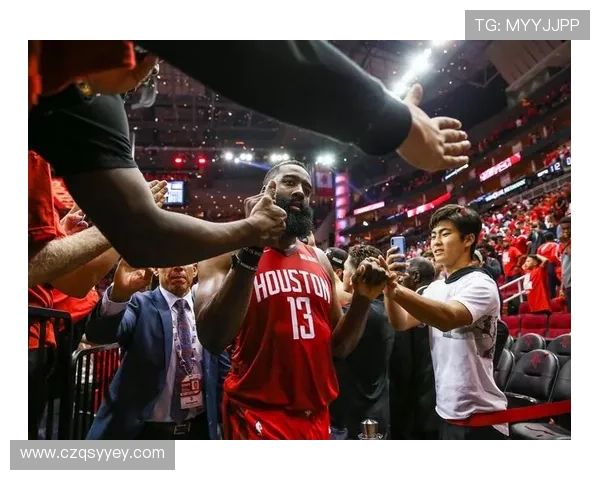 NBA季后赛焦点战：勇士VS火箭大战一触即发