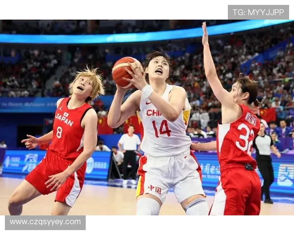 中国男篮迎战日本队，焦点对决赛前预测及球员状态分析
