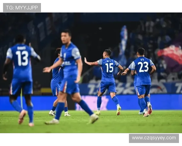 国际赛场爆冷频现，多支劲旅逆转取胜引发热议持续升温态势更加旺