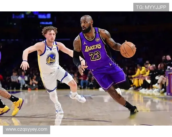 詹姆斯伤愈复出，湖人迎战勇士全力冲击季后赛